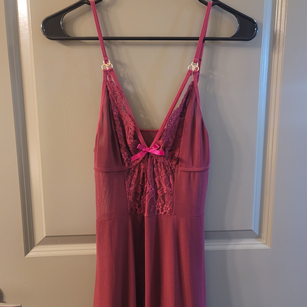 Elegant Maroon Lace Chemise